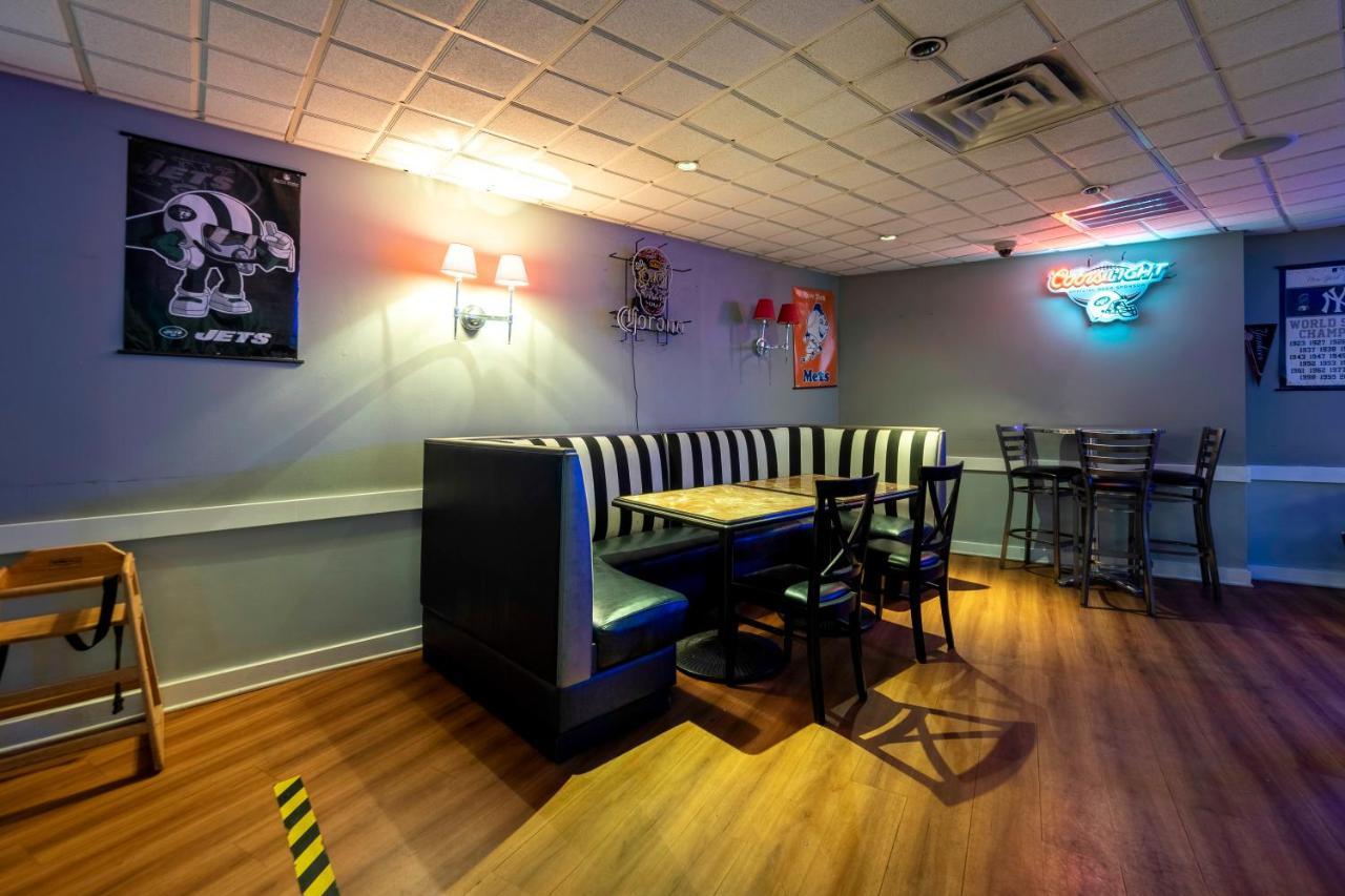 Red Roof Inn Plus Newark Liberty Airport - Carteret Bagian luar foto