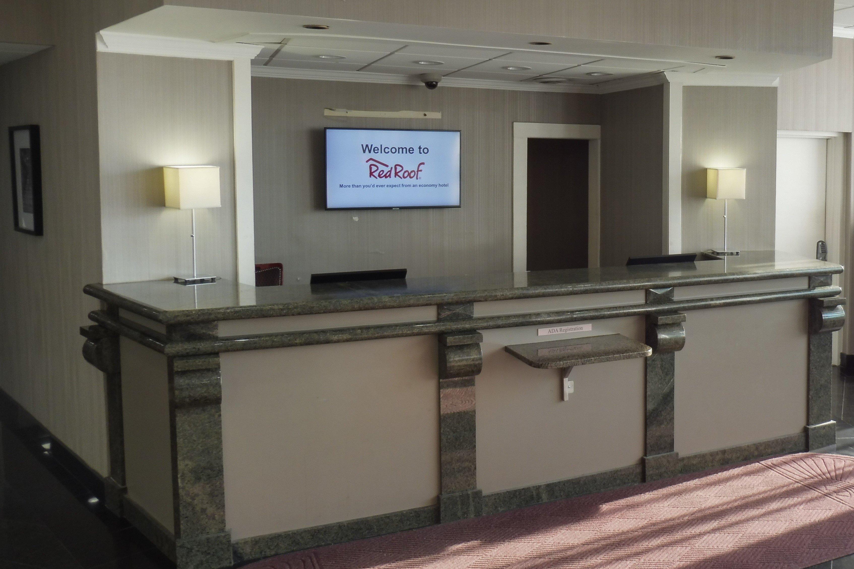 Red Roof Inn Plus Newark Liberty Airport - Carteret Bagian luar foto